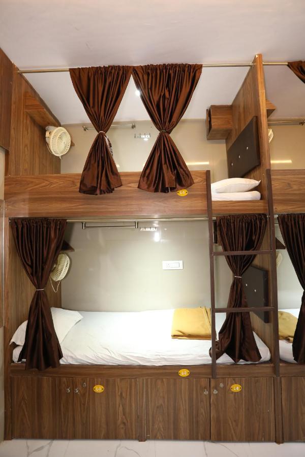 Mango Marol Dormitory Mumbai Kültér fotó
