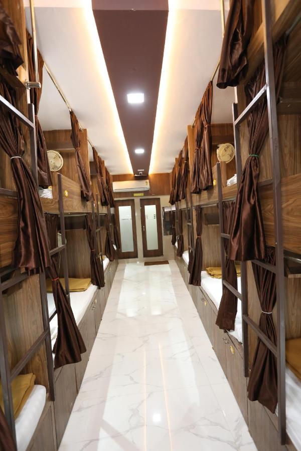 Mango Marol Dormitory Mumbai Kültér fotó
